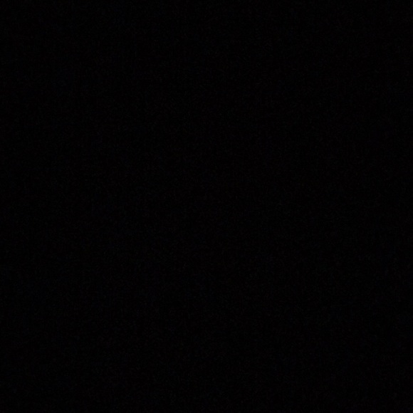 Meet your Posher, Halle - Picture 1 of 1